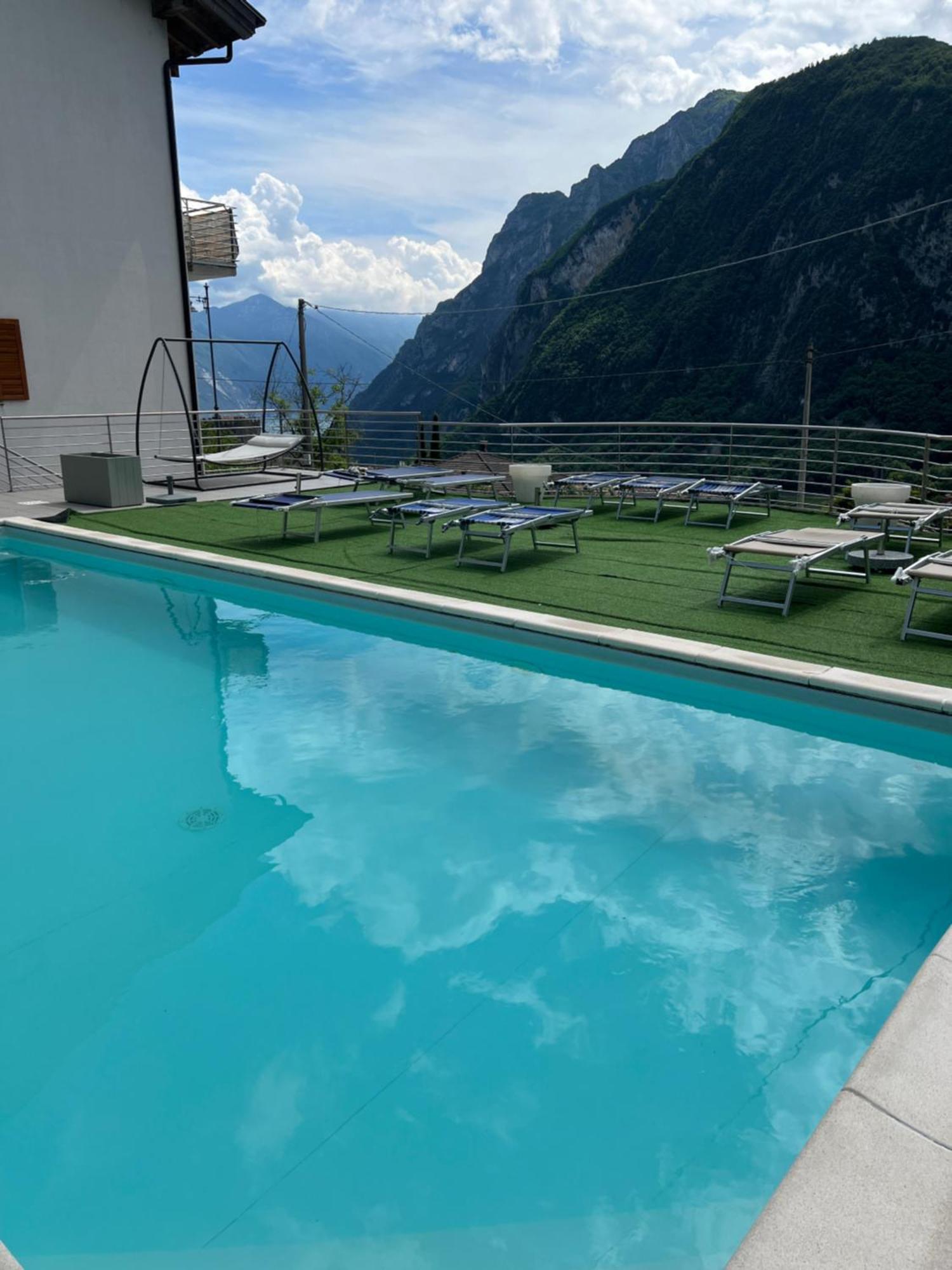 Infinity View Garda Lake Tenno Exterior photo